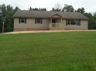 3108 Mayham Rd NE, Carrollton, OH 44615