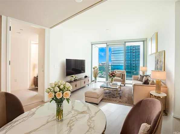 1000 Auahi St Unit 1107, Honolulu, HI 96813