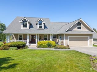 94 Old Schoolhouse Rd, Sequim, WA 98382