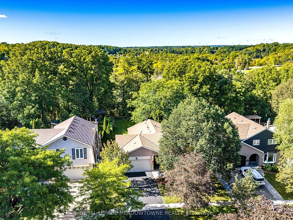 1st image of 7 Terry Ct