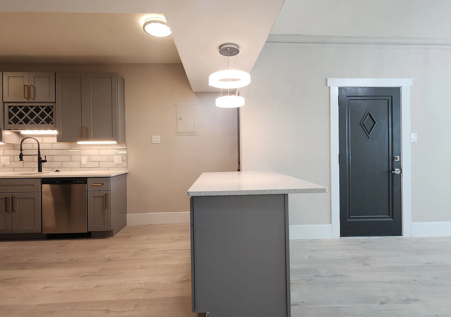6639 Alamo Ave — Photo 3