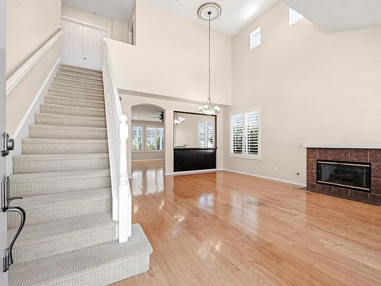 2031 Bravado St — Photo 6