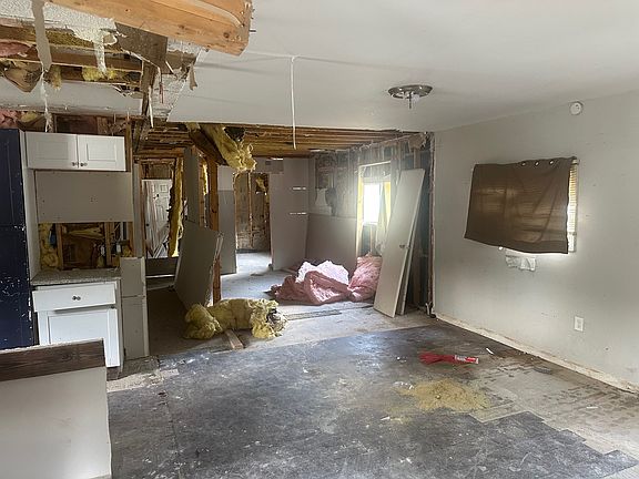 5th image of 2586 Lee Road 208 #A1
