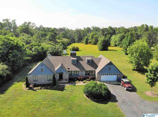 7841 Pleasant Grove Rd, Albertville, AL 35950