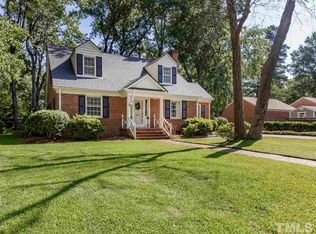 107 E Meadowbrook Dr, Smithfield, NC 27577