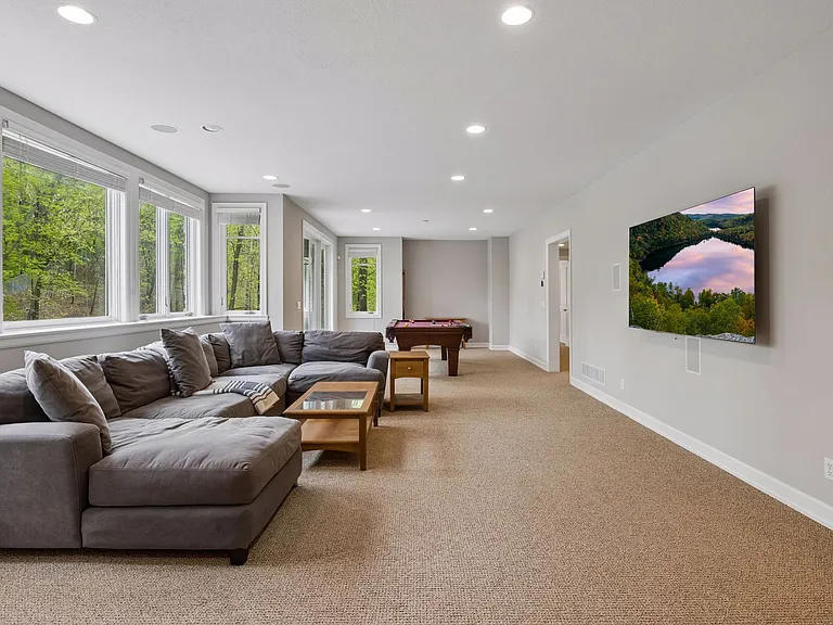 2063 Austrian Pine Ln — Photo 28
