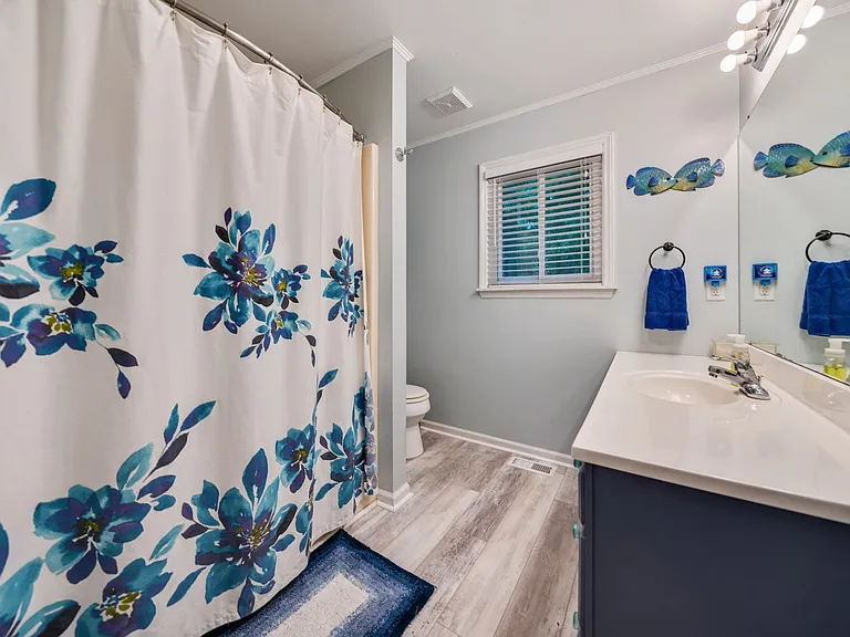 732 Phelps Rd — Photo 8