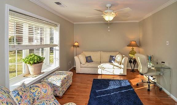 4th image of 47 Skipwith Green Cir #47