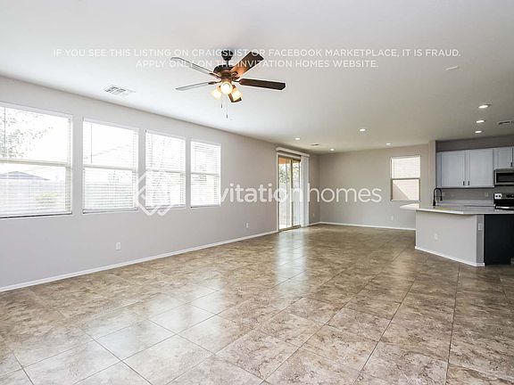 4th image of 3933 W Kirkland Ave
