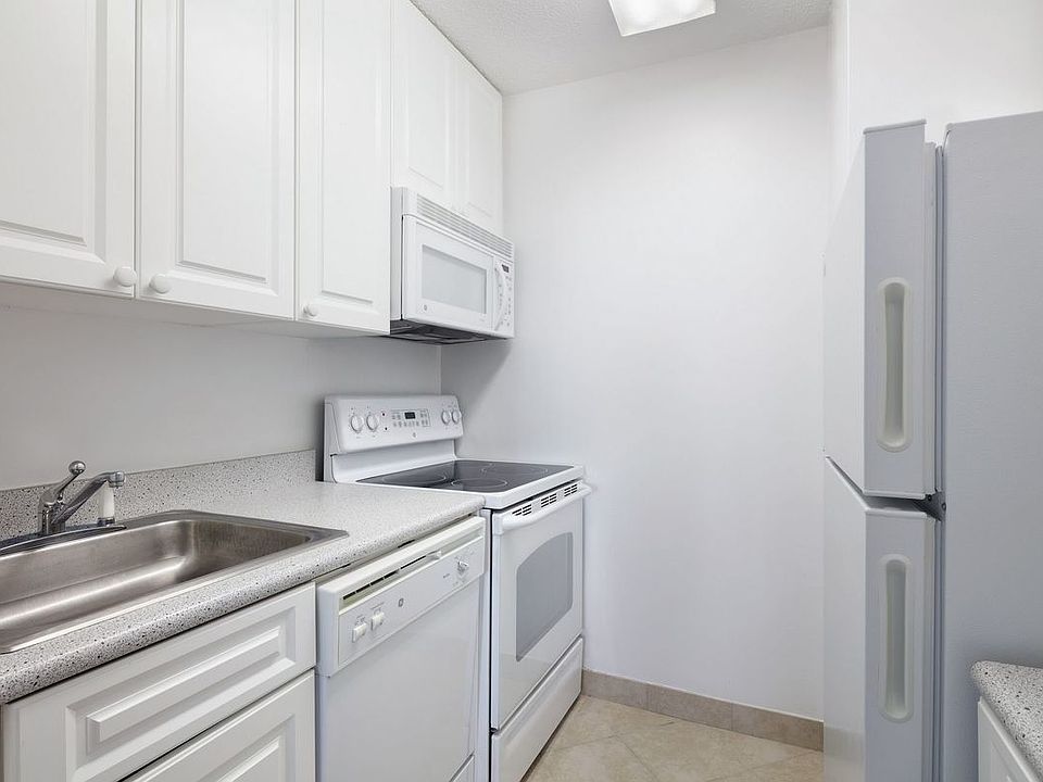 1st image of 211 W 56th St APT 23C