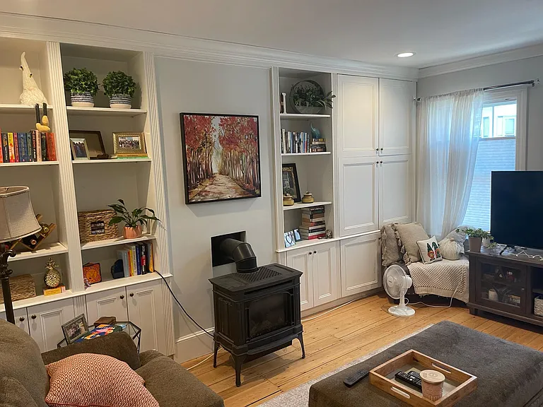 514 E 3rd St #1 — Photo 3