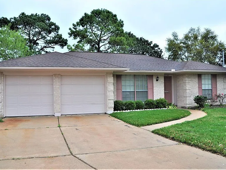 4107 War Admiral Dr — Photo 1