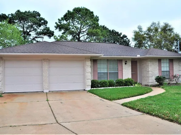 4107 War Admiral Dr, Pasadena, TX 77503