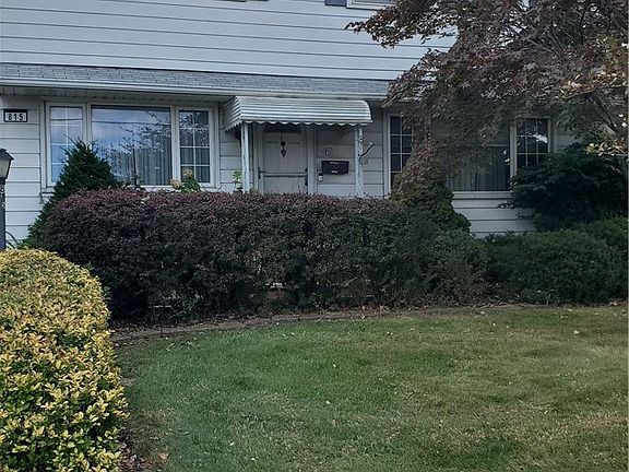 2nd image of 815 E 272nd St