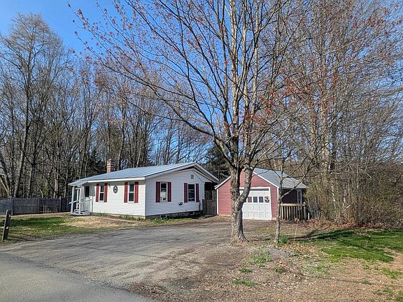 3rd image of 169 Fairground Heights