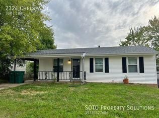 2324 Chelsea Ct, High Ridge, MO 63049