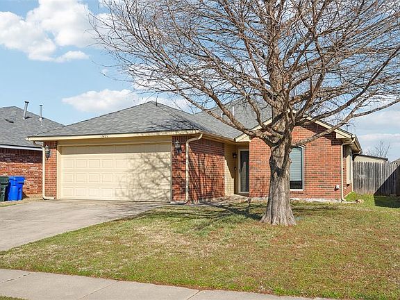 3rd image of 1421 Glen Ellen Cir