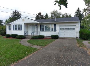 5 Center St, Auburn, NY 13021