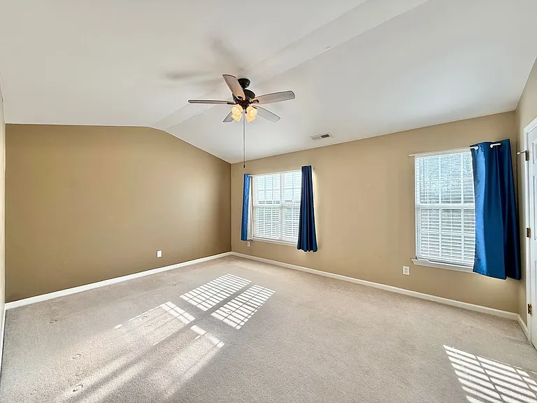 311 Coral Creek Ln — Photo 19