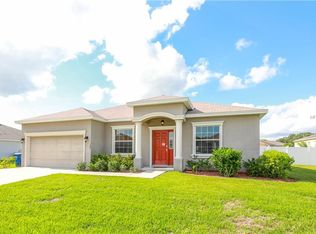 149 8th St, Dundee, FL 33838