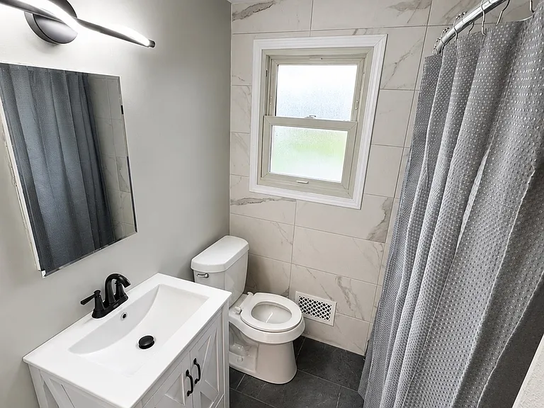 28 Colden Ct #1 — Photo 6