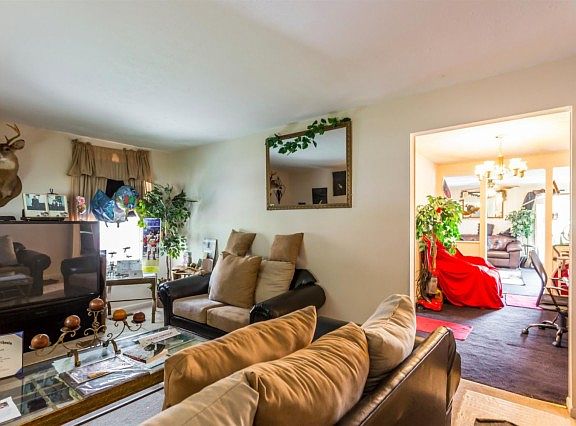 4th image of 129 Northwood Dr