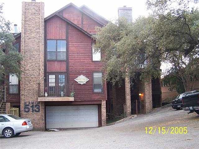 1st image of 513 S Park Dr APT 303