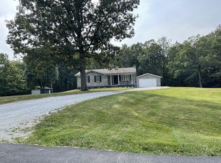 770 Fogle Rd, Loretto, KY 40037