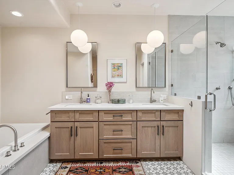 7466 E High Point Dr — Photo 25