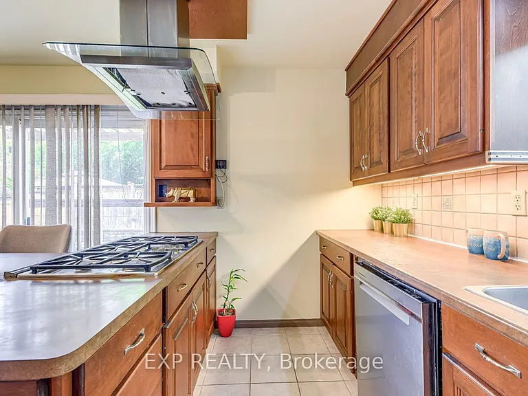 1060 Glendor Ave #MAIN — Photo 15