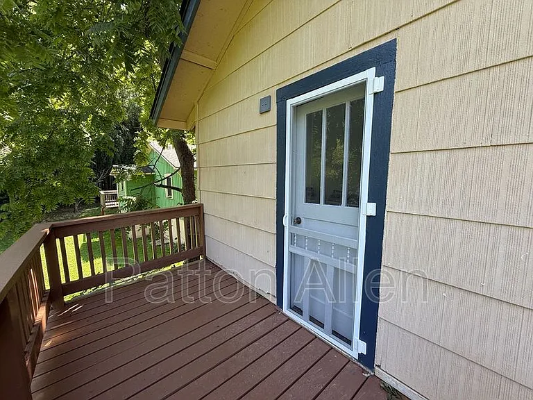 152 Ardmore St — Photo 17