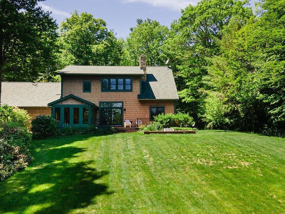 1st image of 216 Old Forest Road