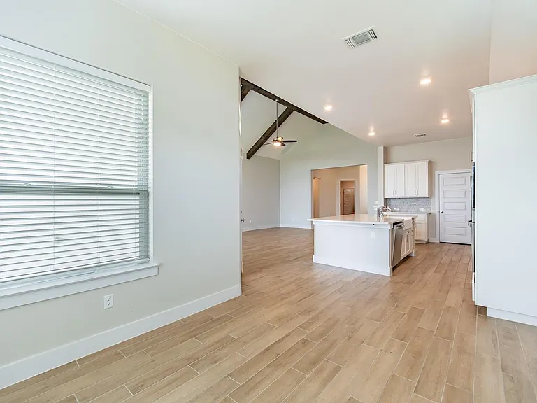 1012 Heartleaf Dr — Photo 16