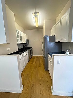 3rd image of 28 Washington St #3009