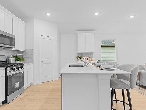 6th image of this home