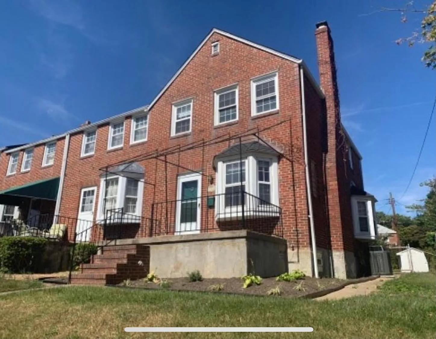 3 bed, 1600 sqft, $2,300 — Photo 1