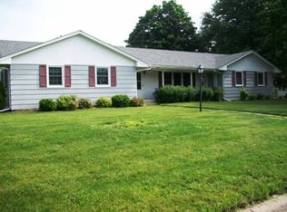 125 Inner Dr, Le Sueur, MN 56058