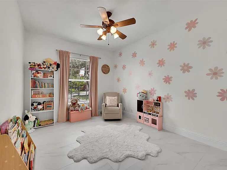 11163 NW 69th Pl — Photo 39