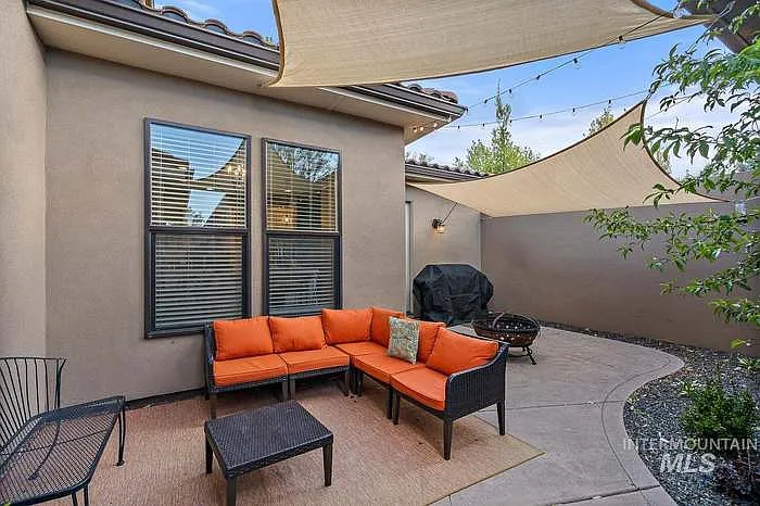 1267 E Spinnaker Ln — Photo 13