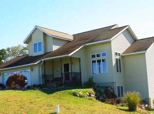 237 Tikeluk Trl, Hastings, MI 49058