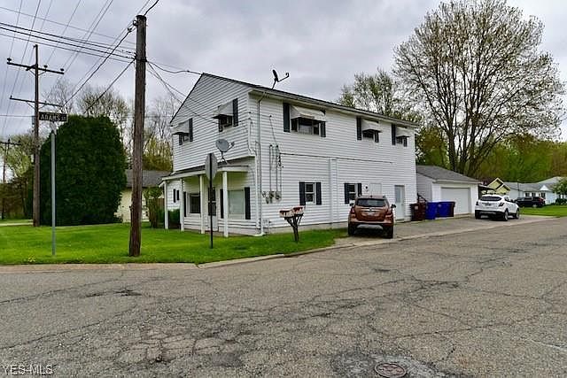 1st image of 1303 Warren Ave