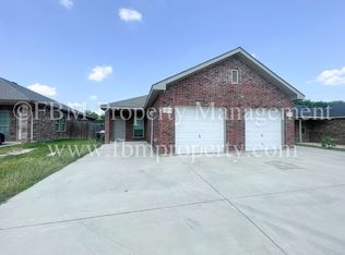 Novella 7508-7510 / Vo -JV, Fort Worth, TX 76134