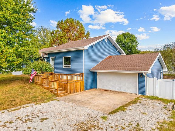 3rd image of 517 Arrowhead Circle