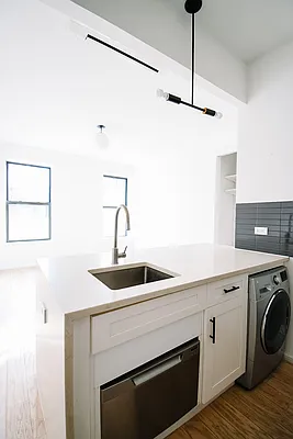 Rented by Skyward | media 17