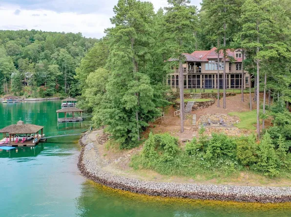 136 S Falls Rd, Sunset, SC 29685