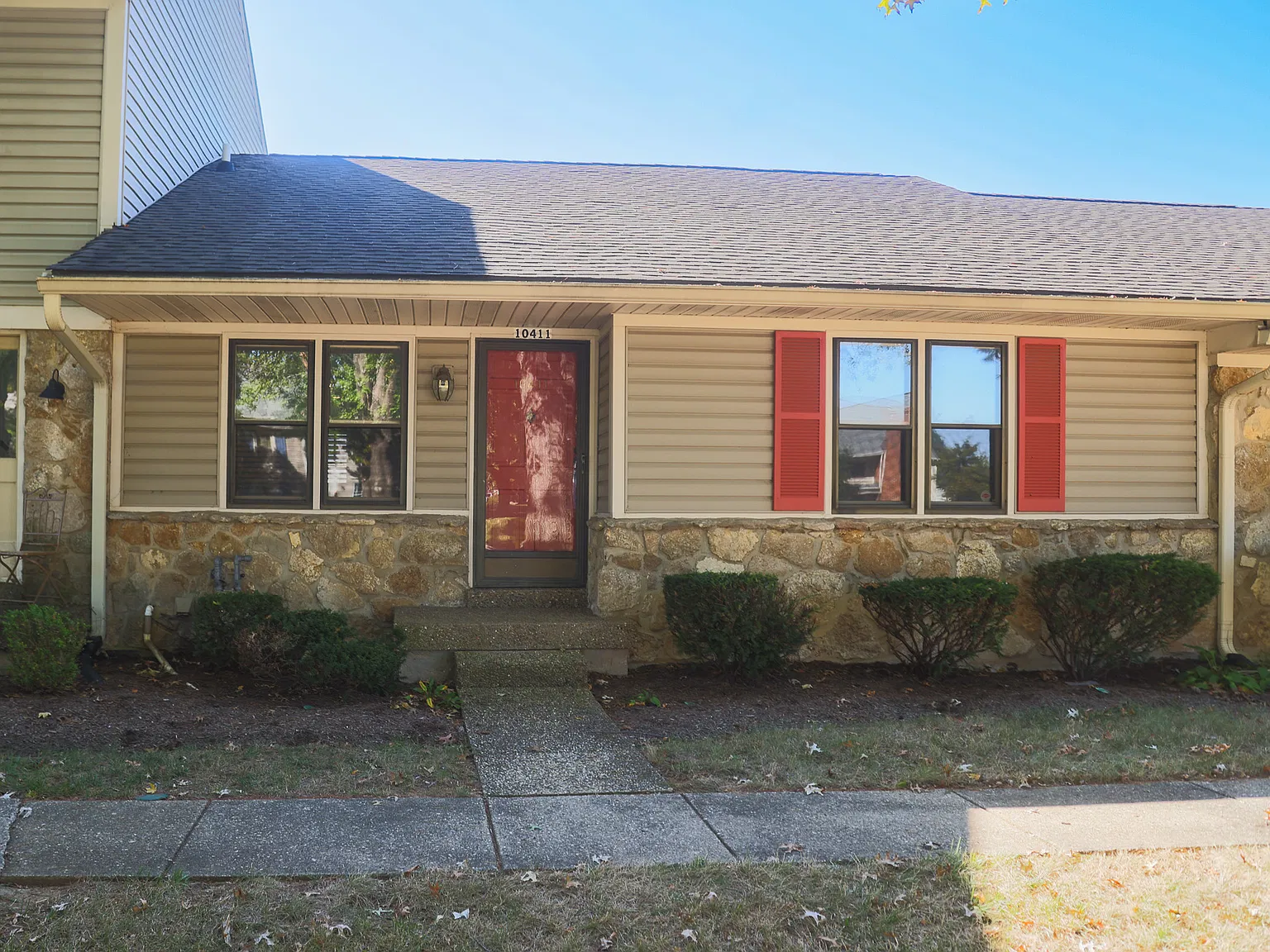 2 bed, 2.5 bath, 1755 sqft, $2,500 — Photo 2