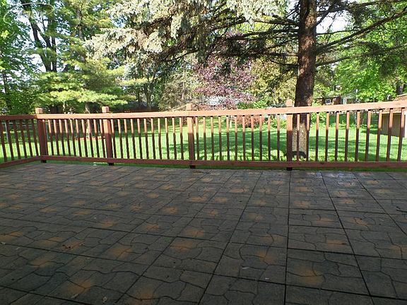 2nd image of 5430 Fern Ave