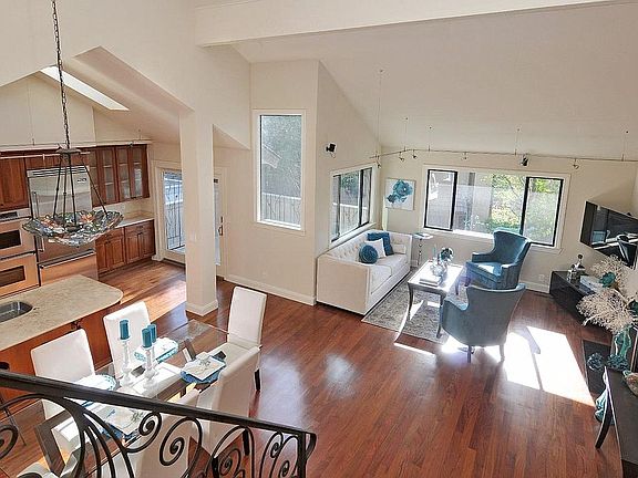 5th image of 111 Vasona Oaks Dr
