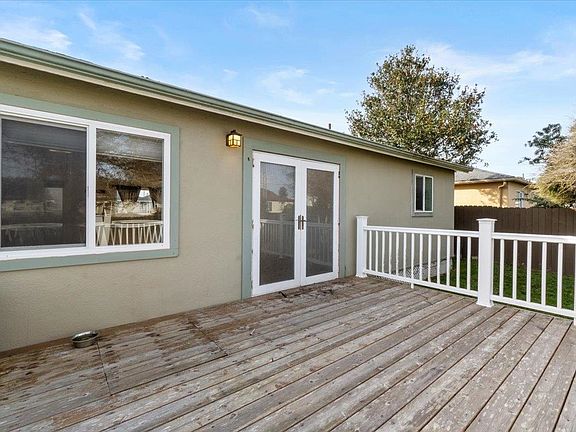 4th image of 1127 Anzio St