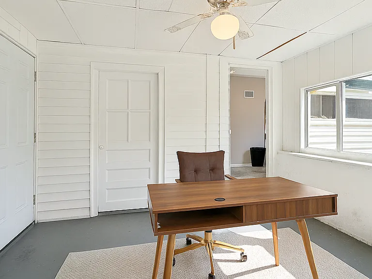 6818 Vernon Ave — Photo 12